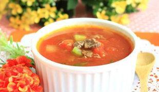 Thực hành nấu ăn tại nhà với súp borscht