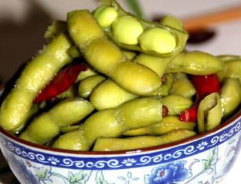 Món ăn mùa hè: Cách làm đơn giản với đậu edamame muối