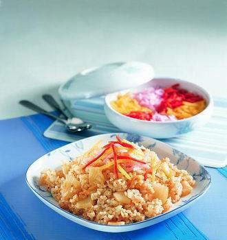 Cơm trộn kimchi Hàn Quốc đơn giản và dễ làm